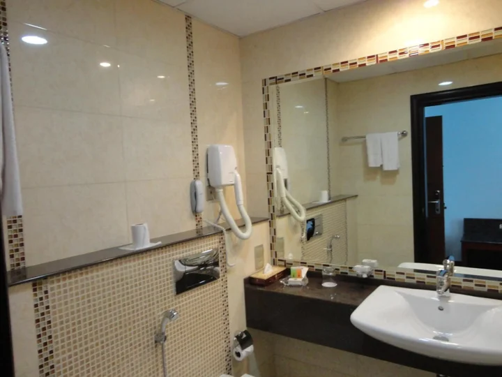 Шарджа: Royal Grand Suite Hotel