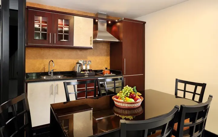 Шарджа: Royal Grand Suite Hotel