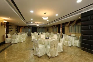 Шарджа: Royal Grand Suite Hotel