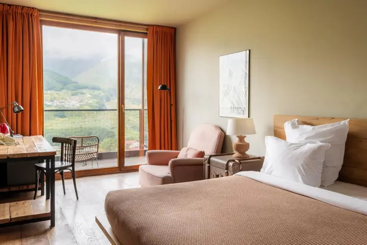 Степанцминда: Rooms Hotel Kazbegi