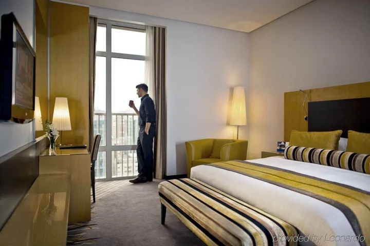 Абу-Даби: Hala Arjaan by Rotana, Deluxe Hotel Apartments