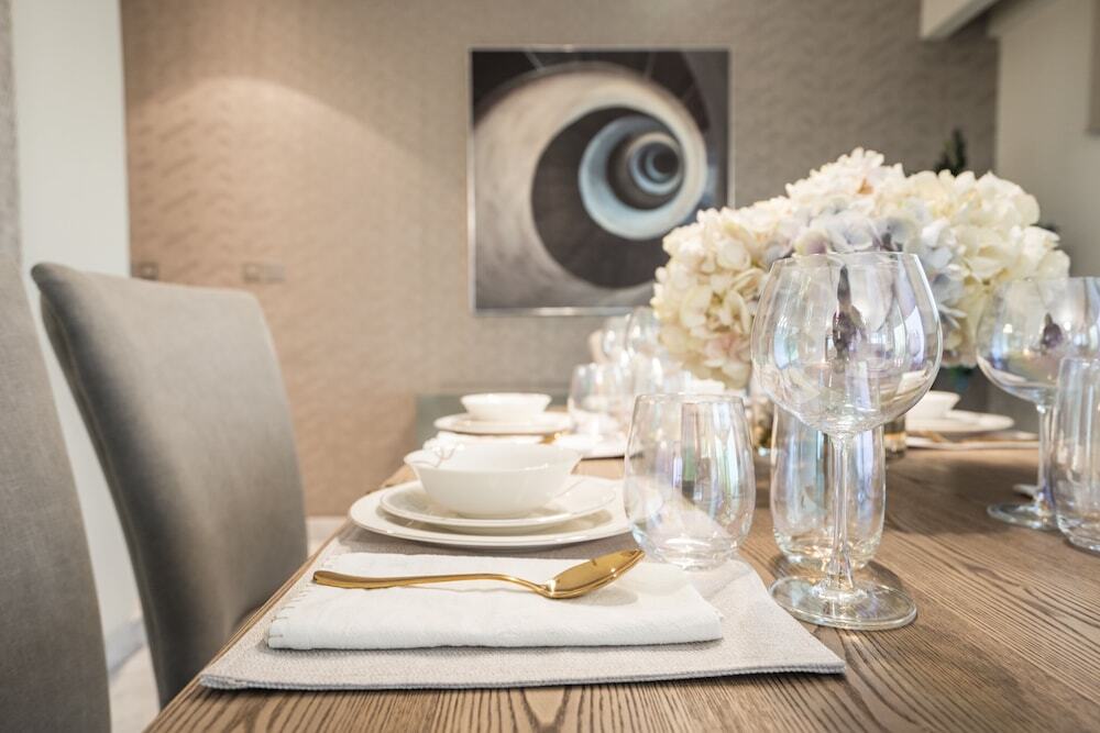 Дубай: Nasma Luxury Stays - Central Park Tower