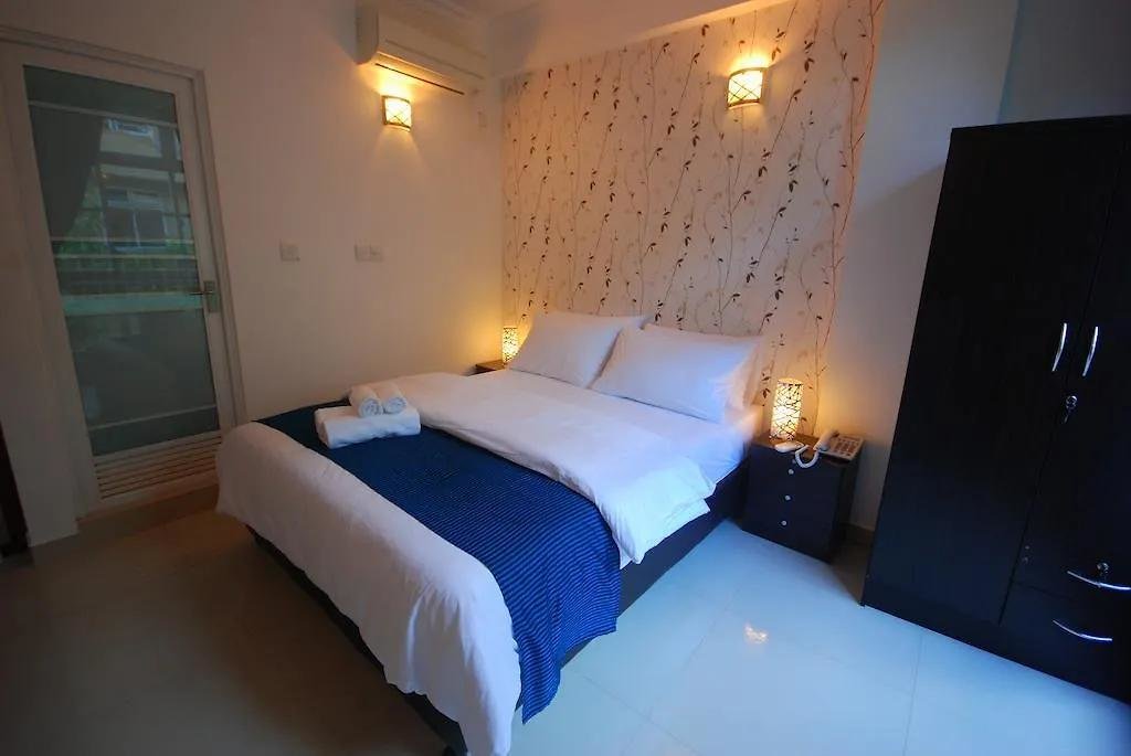 Северный атолл Мале: Crown Reef Maldives