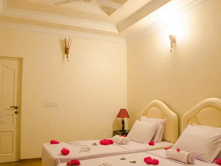 Атолл Дхаалу: Kudahuvadhoo Inn