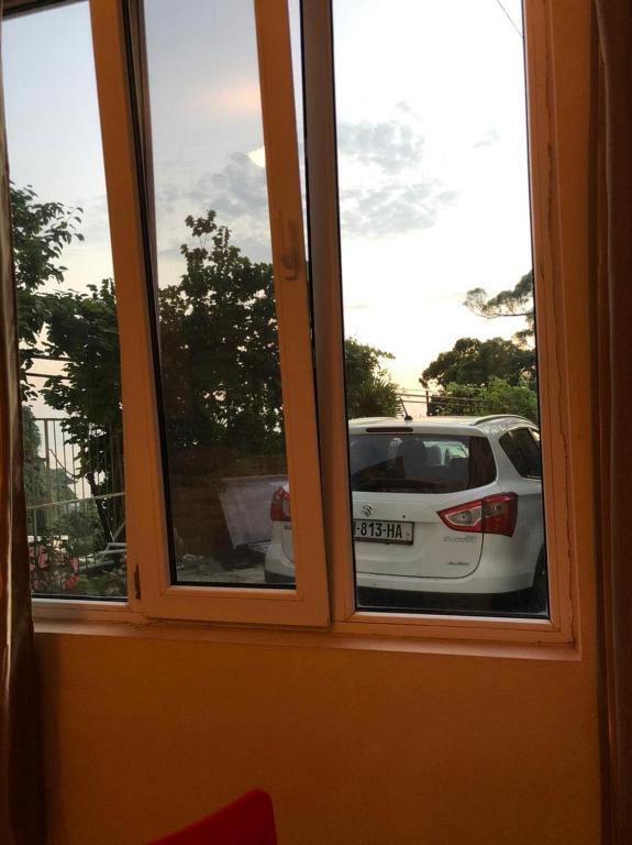 Батуми: Sanni Guest House