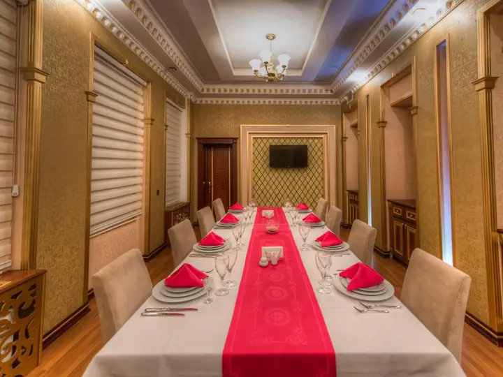 Баку: Grand Hotel Baku