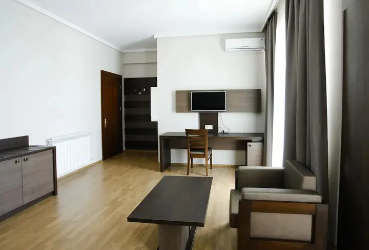 Тбилиси: Hotel Colombi