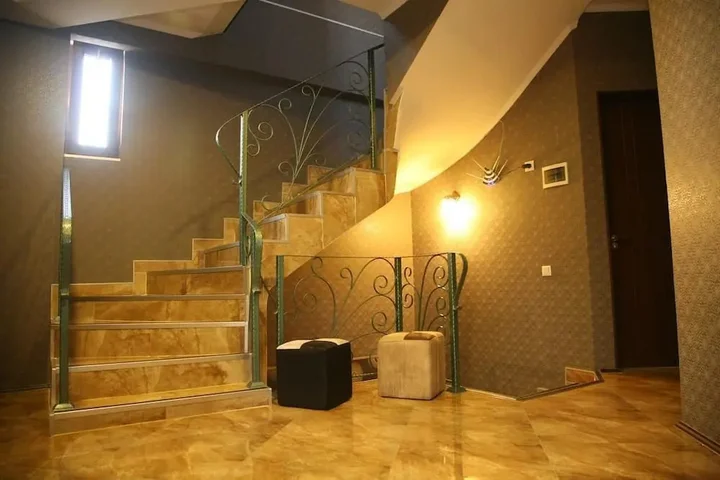 Тбилиси: Pyramid Inn