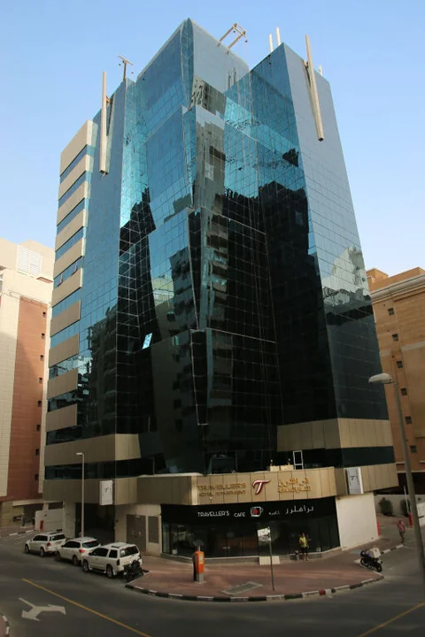 Дубай: Travellers Hotel Apartment