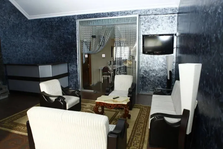 Батуми: Duta Hotel
