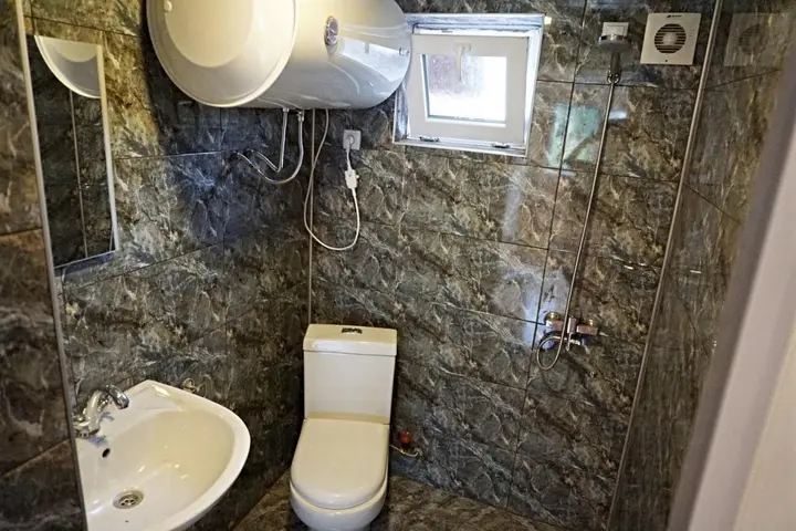 Местиа: Guest House Arina