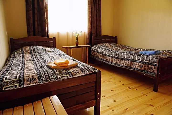 Местиа: Guest House Arina