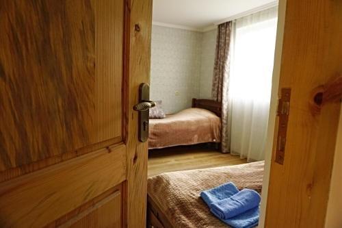 Местиа: Guest House Arina