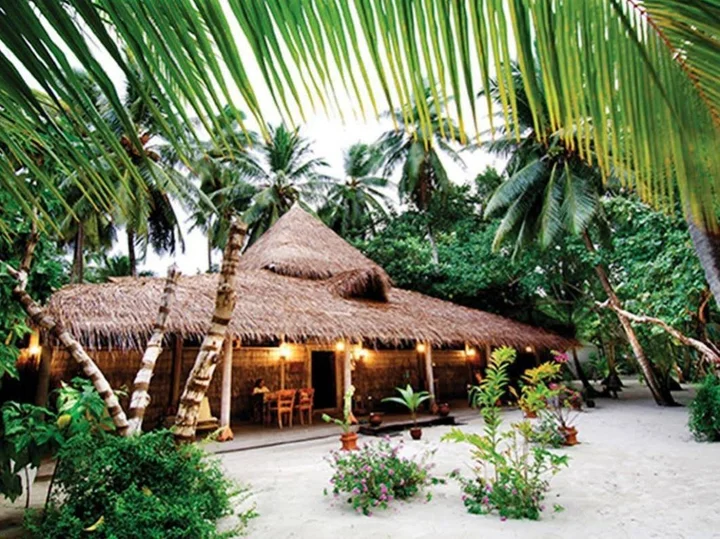 Атуруга: Diamonds Athuruga Maldives Resort & Spa