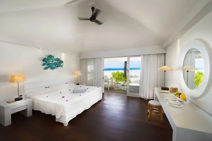 Атуруга: Diamonds Athuruga Maldives Resort & Spa