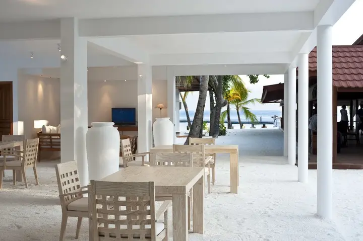 Атуруга: Diamonds Athuruga Maldives Resort & Spa