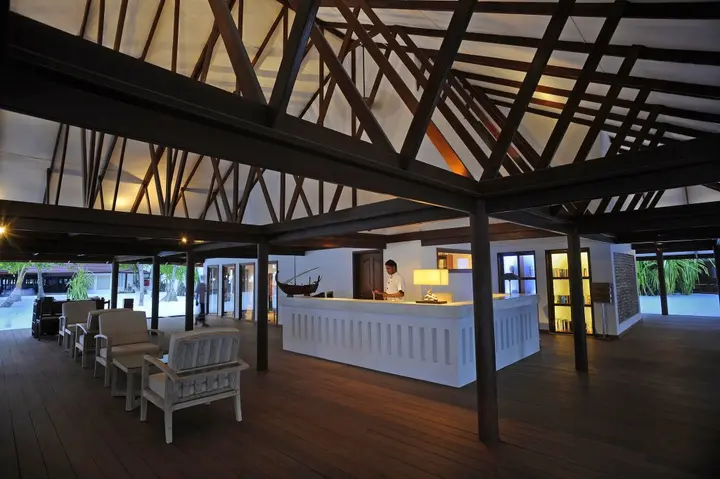Атуруга: Diamonds Athuruga Maldives Resort & Spa