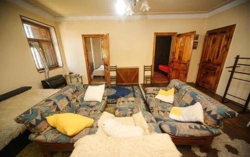 Степанцминда: Kazbegi Guesthouse Lela