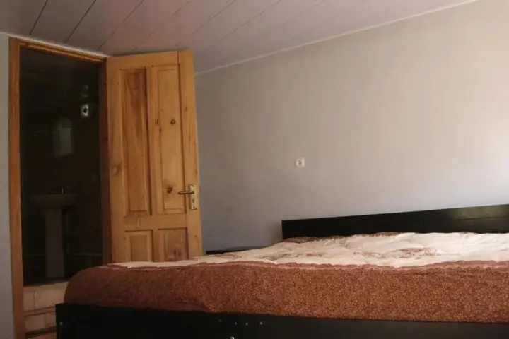 Степанцминда: Guest House Nazi