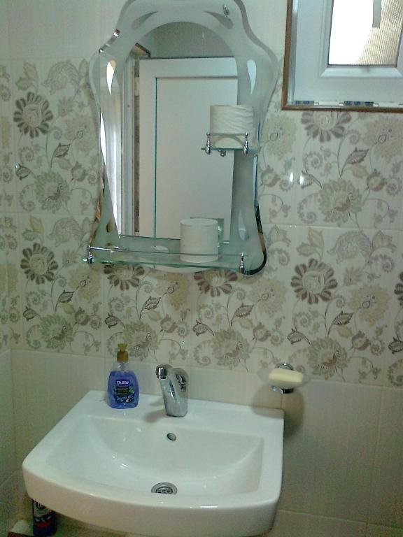 Телави: Guest House Medea