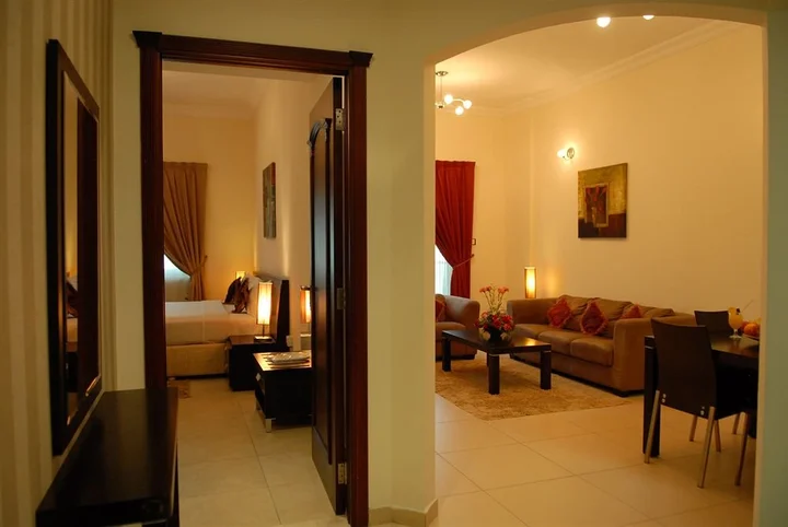 Дубай: Arabian Suites