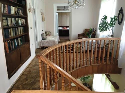 Одзун: Lena's B&B