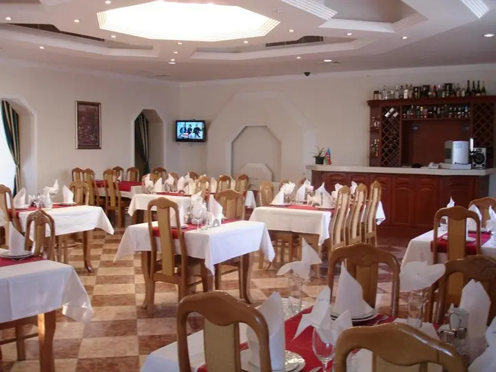 Гянджа: Karvansaray Hotel