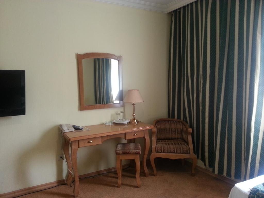Гянджа: Karvansaray Hotel