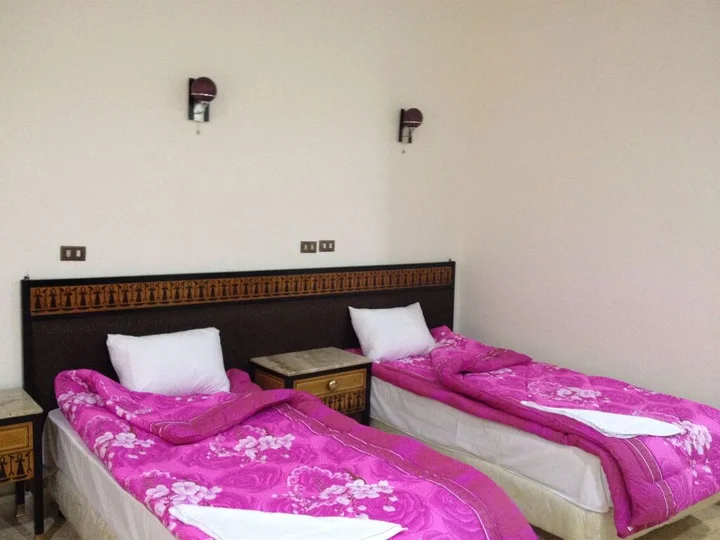 Каир: One Season Hostel