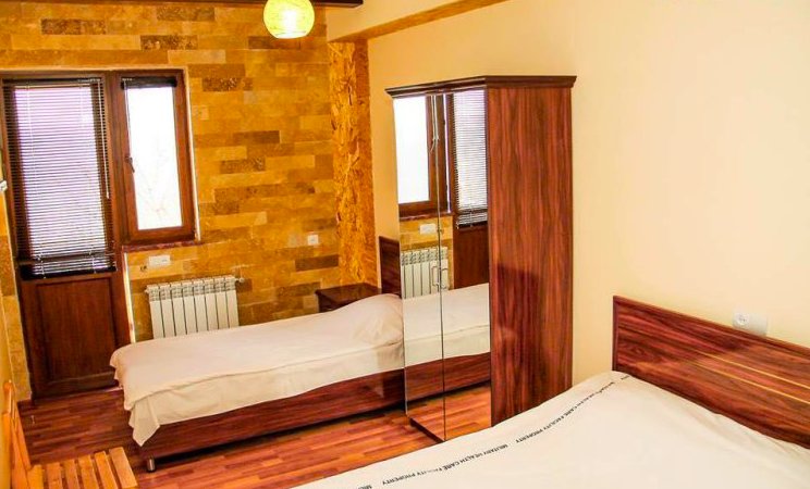 Алаверди: Hotel Qefilyan