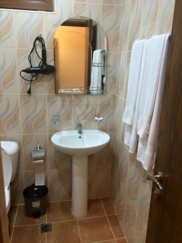 Алаверди: Hotel Qefilyan