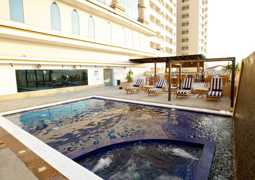 Рас-эль-Хайма: Mangrove Hotel