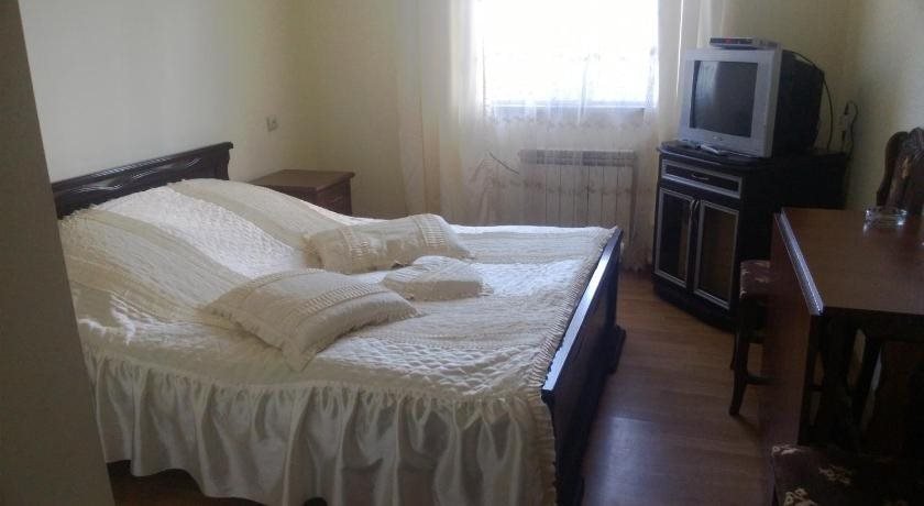 Горис: Kyores