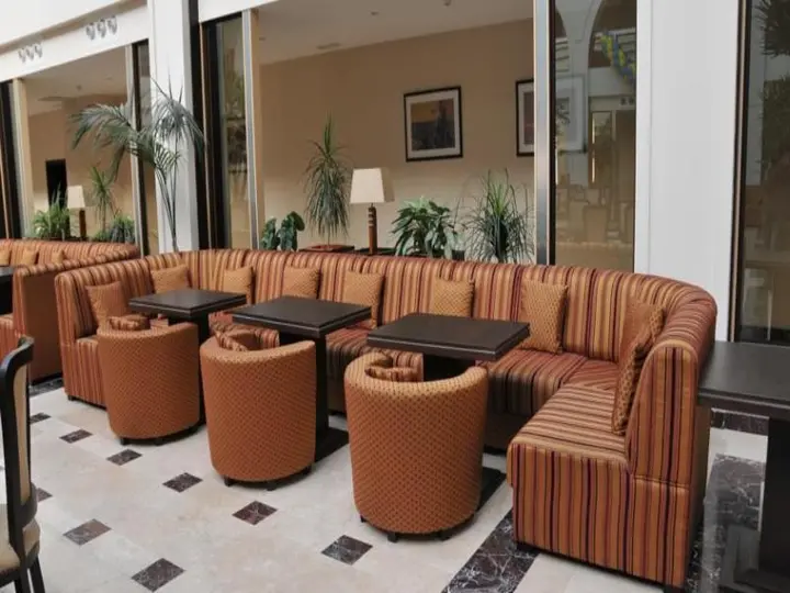 Баку: Отель Atrium Baku International Trade Centre