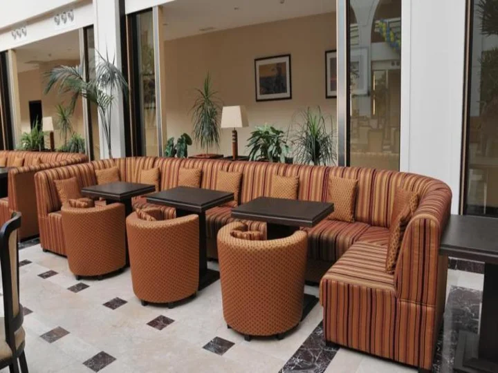 Баку: Отель Atrium Baku International Trade Centre