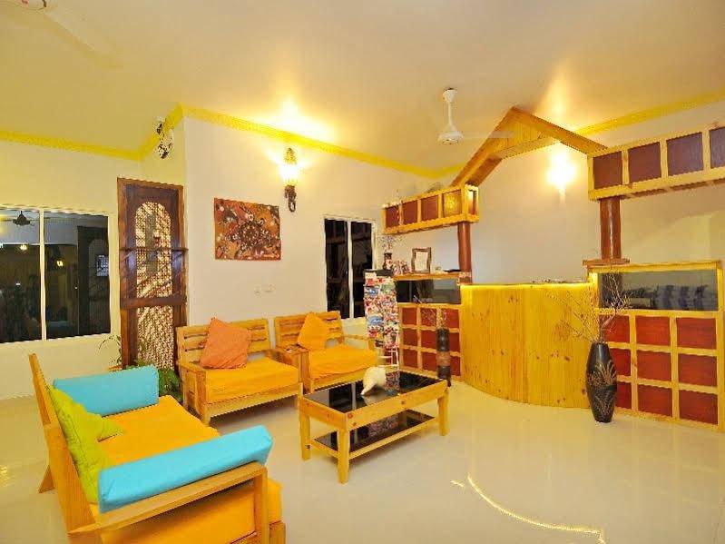 Маафуши: Arena Lodge Maldives