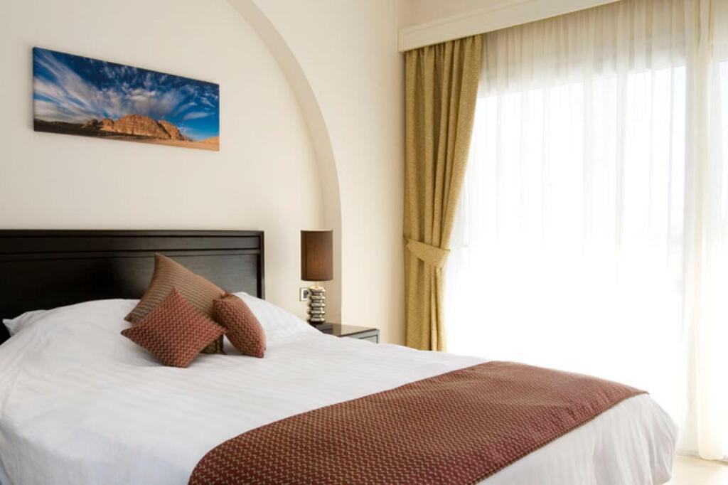 Шарм-эш-Шейх (Шарм-эль-Шейх): Royal Naama Bay Resort