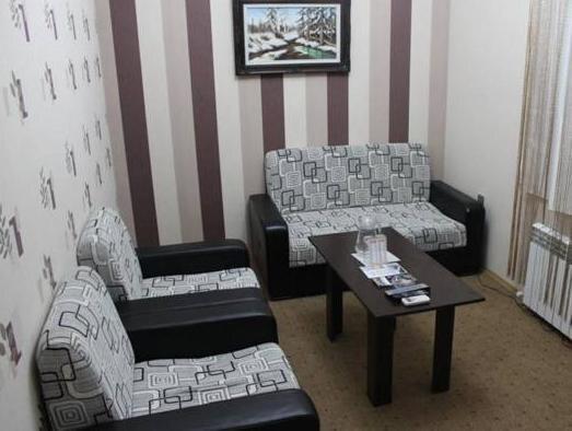 Шеки: Issam Hotel