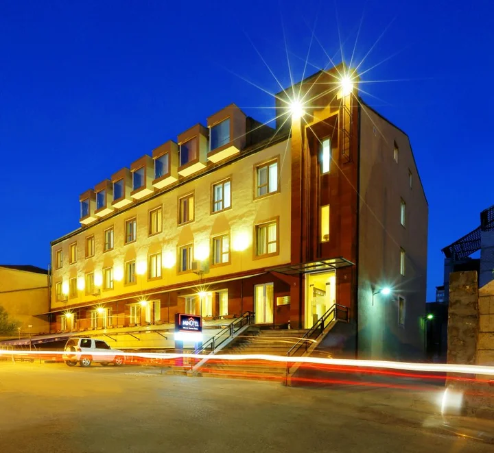 Ереван: Отель Minotel Barsam Suites