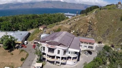 Севан: Hotel Ashot Erkat