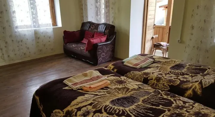 Местиа: Guest House Nigura