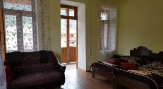 Местиа: Guest House Nigura