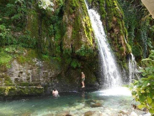 Сатаплия: Guesthouse Genacvale in Bandza