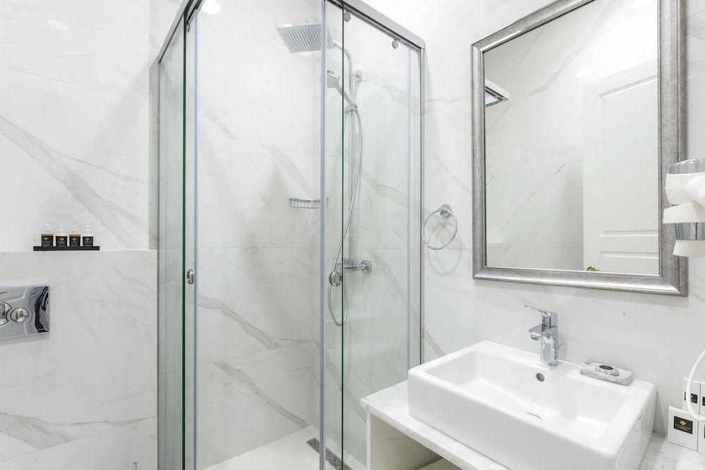 Тбилиси: Lifferent Hotel Spa