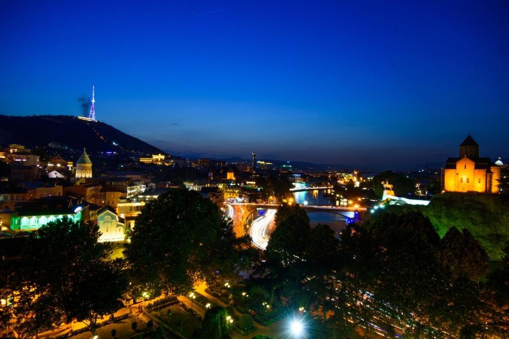 Тбилиси: Отель Tiflis Palace