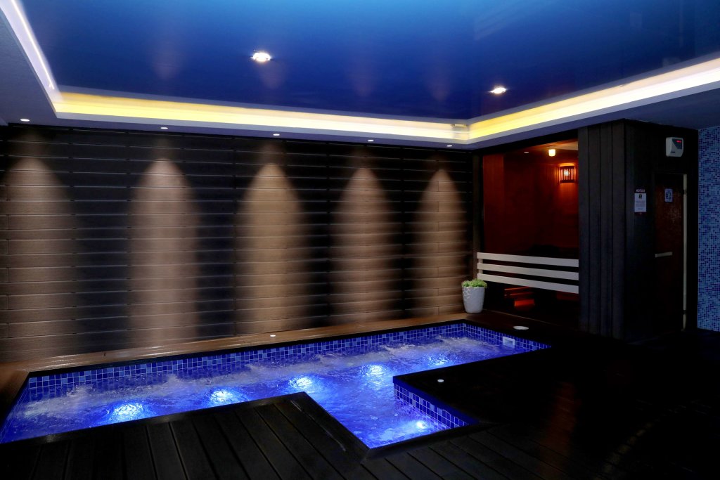 Дилижан: Отель Best Western Plus Paradise Hotel Дилижан