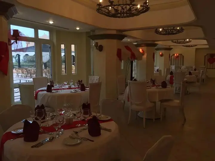 Айн-Сохна: Dome Marina Hotel & Resort