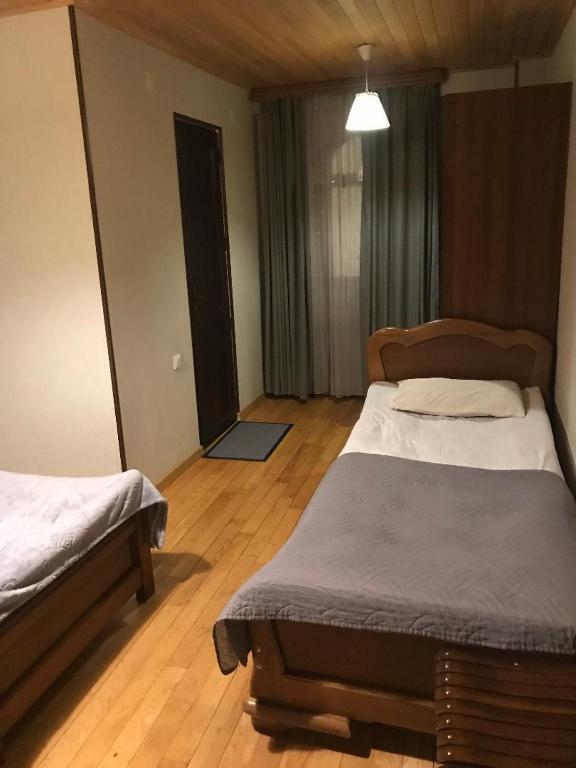 Местиа: Guesthouse David Zhorzholiani