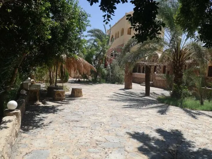 Аль-Бавити: Ahmed Safari Camp & hotel