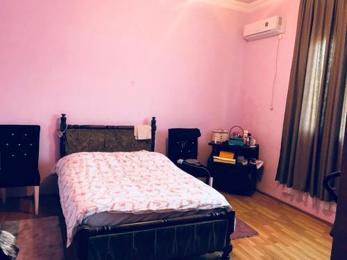 Батуми: Madonas Guest House